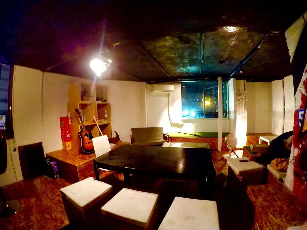 Uvillage Osaka 0*,